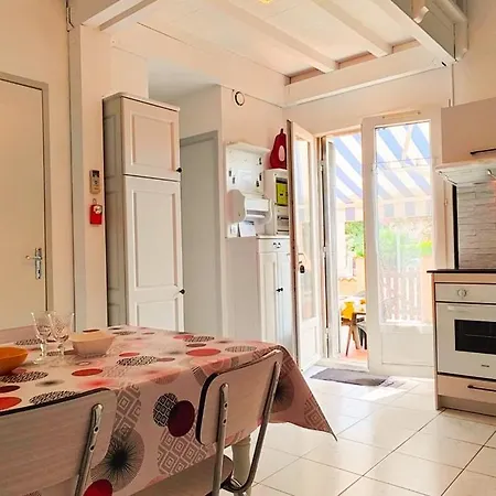 Villa Maison De Climatisee A 600m De La
